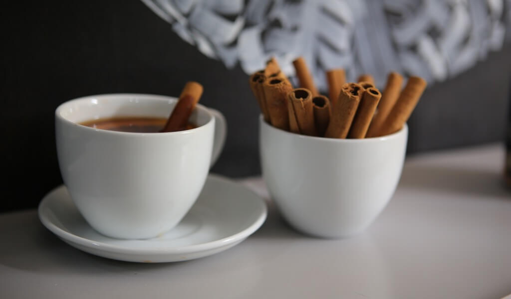 Yağ Yaktıran Kilo Verdiren Tarçınlı Kahve Tarifi